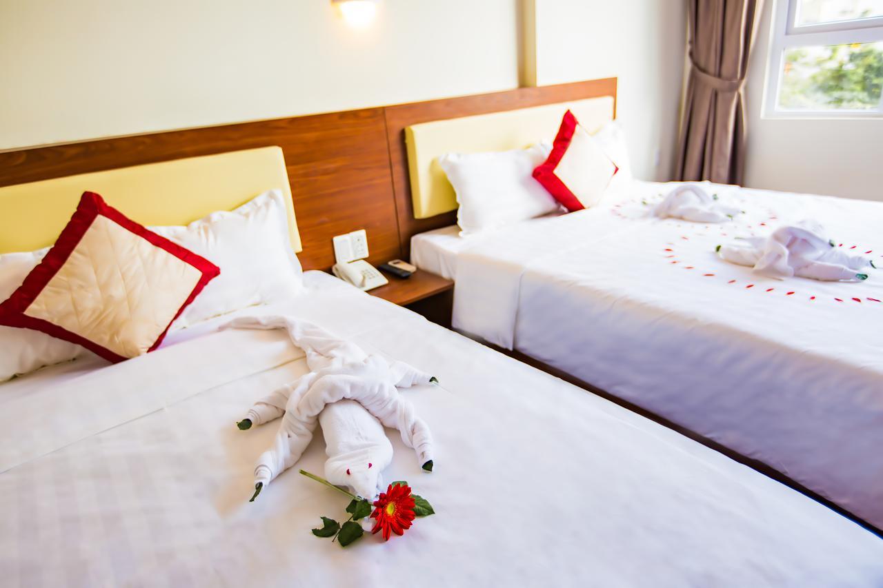 Kien Cuong Hotel Дананг Экстерьер фото