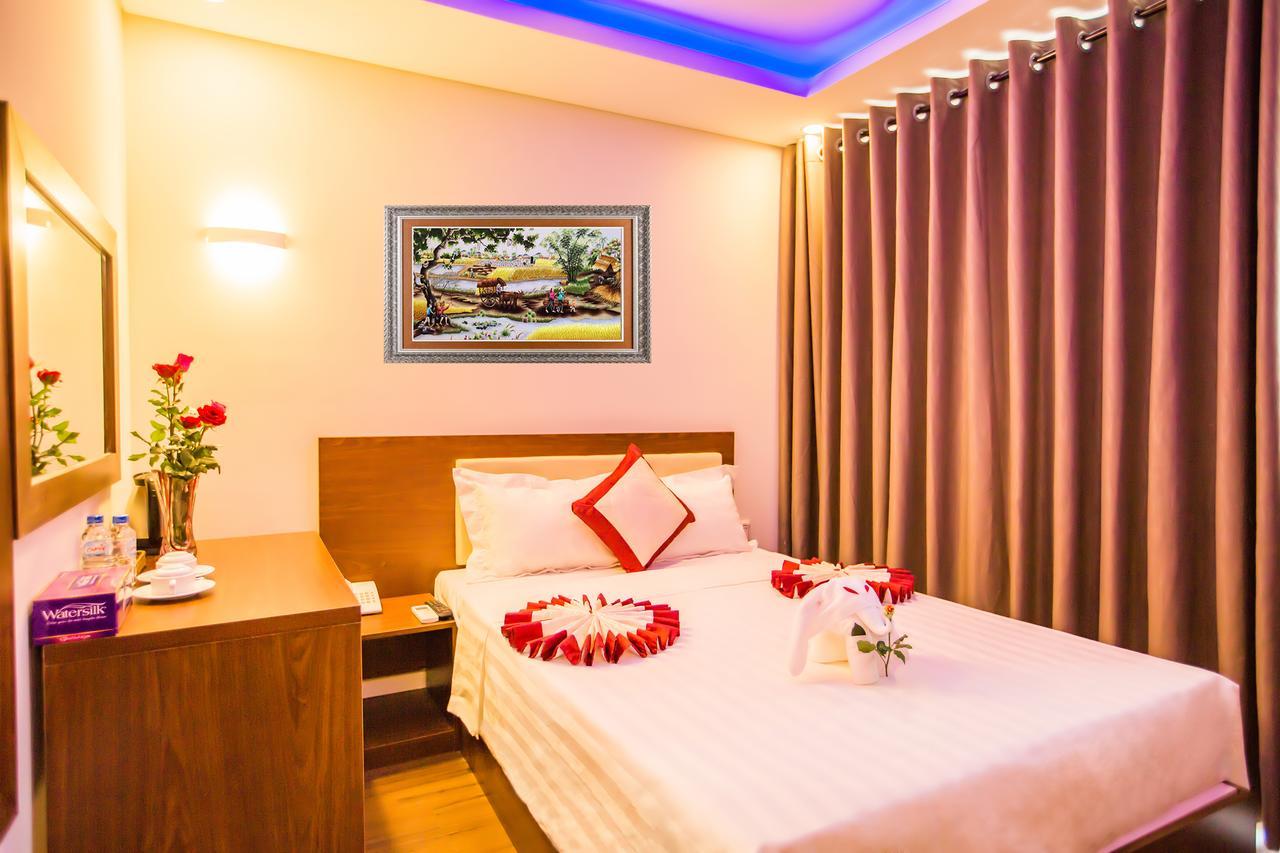 Kien Cuong Hotel Дананг Экстерьер фото