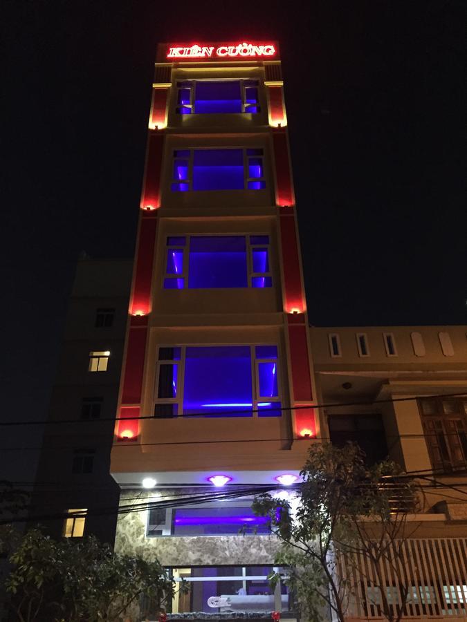 Kien Cuong Hotel Дананг Экстерьер фото