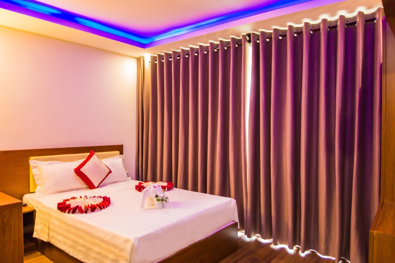 Kien Cuong Hotel Дананг Экстерьер фото