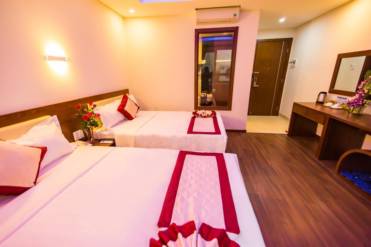 Kien Cuong Hotel Дананг Экстерьер фото