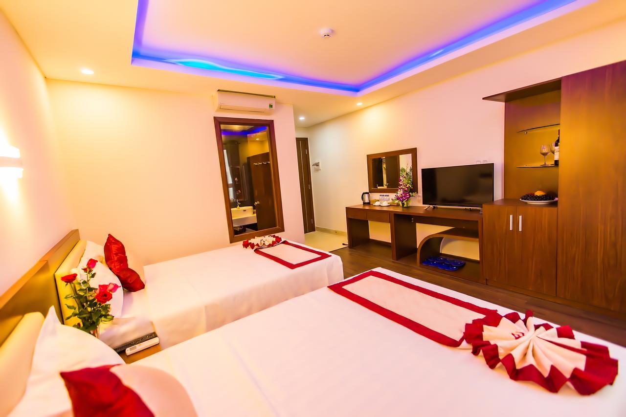 Kien Cuong Hotel Дананг Экстерьер фото