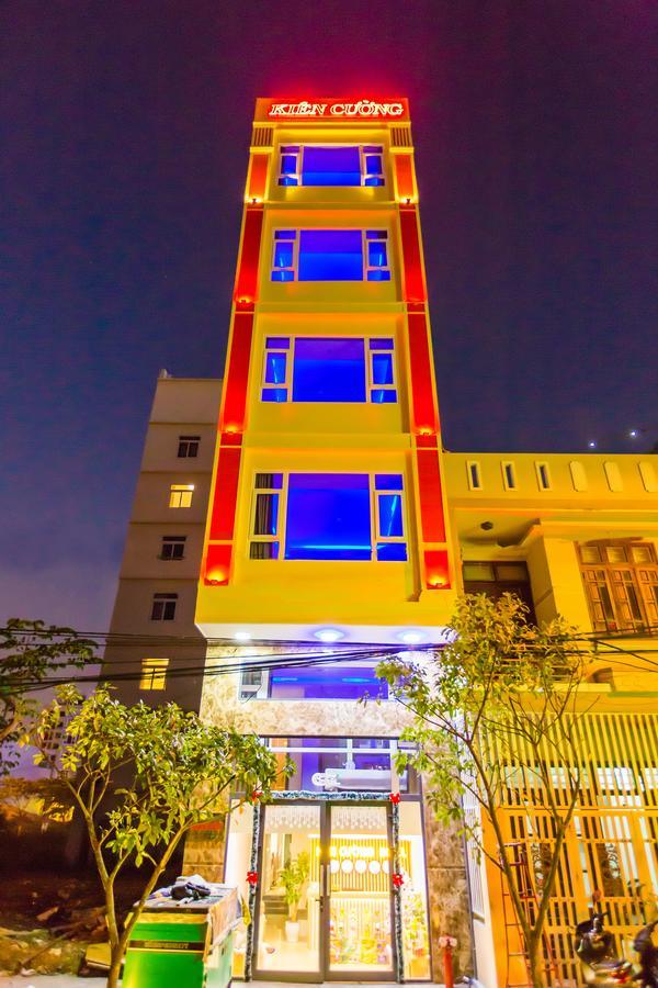 Kien Cuong Hotel Дананг Экстерьер фото