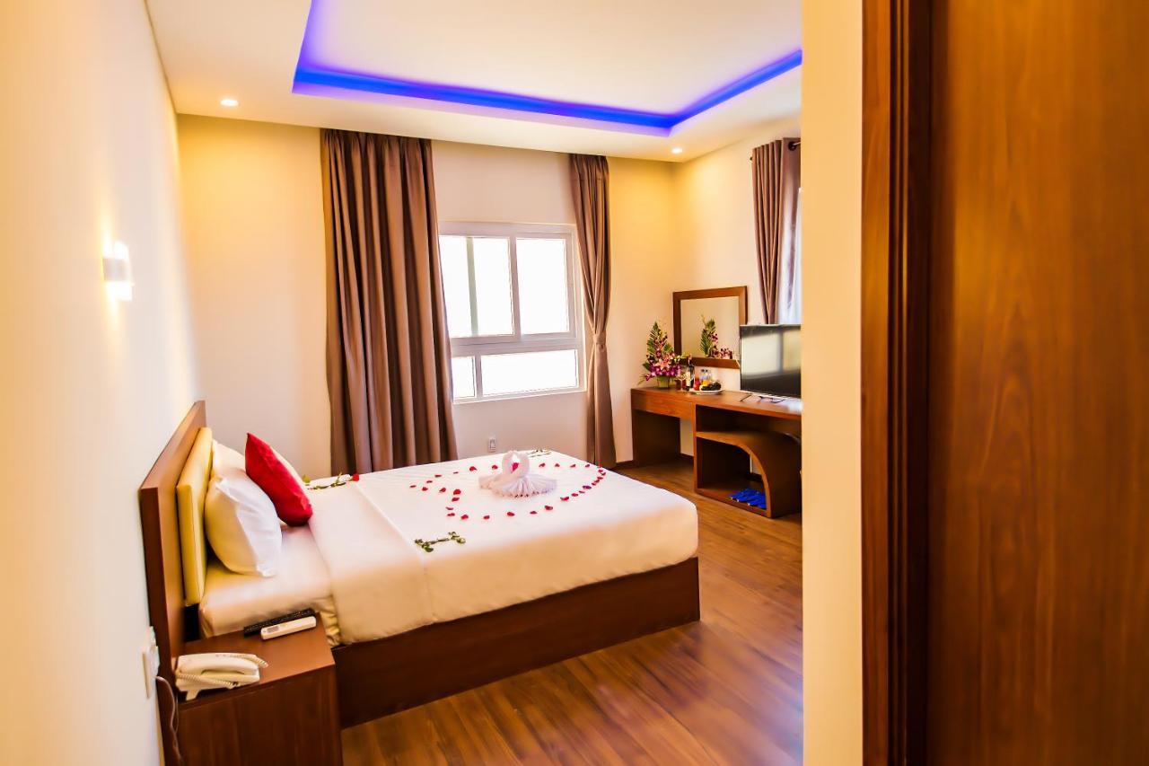 Kien Cuong Hotel Дананг Экстерьер фото