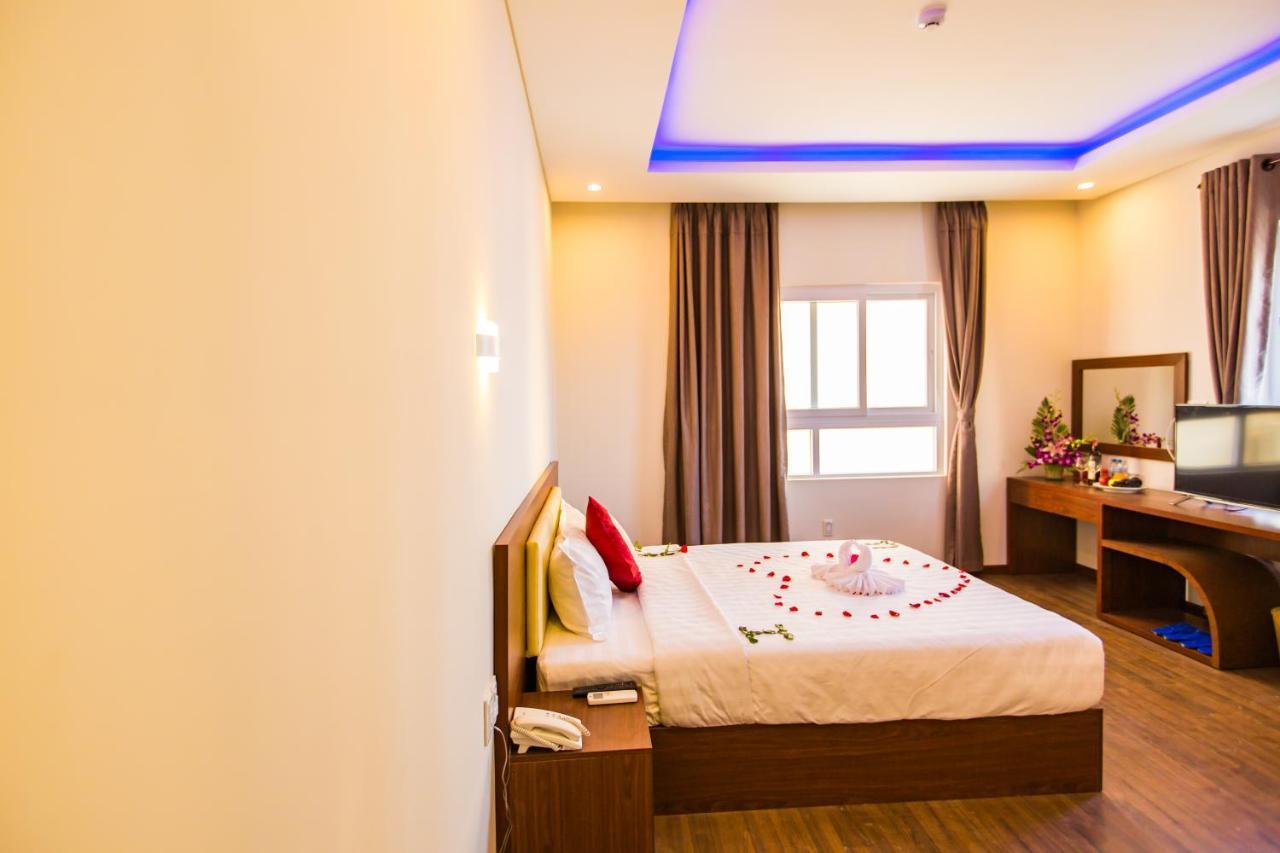 Kien Cuong Hotel Дананг Экстерьер фото